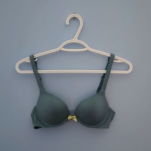 Victoria's Secret Body by Victoria Push-Up Bra 32B, Green